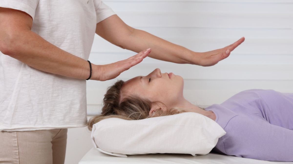 Terapias Integrativas Para Idosos: Aromaterapia, Reiki e Florais com Segurança, Ciência e Sabedoria Cristã