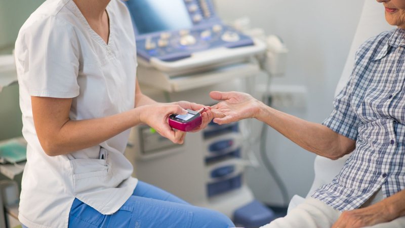 Por Que Você Sente Formigamento nas Mãos?