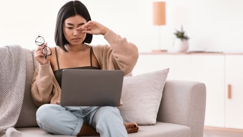👁️ Visão Embaçada em Um Olho Só: Causas Graves Que Você Não Deve Ignorar