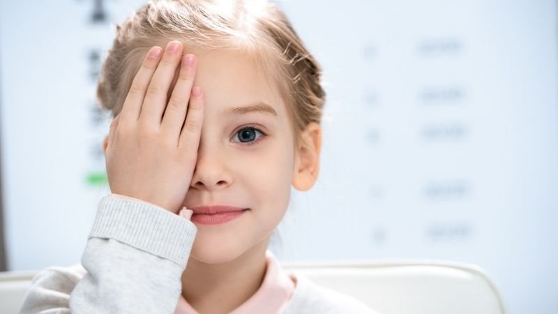 👁️🔬 Cirurgia Refrativa para Hipermetropia: Quem Pode Fazer, Riscos e Resultados Esperados