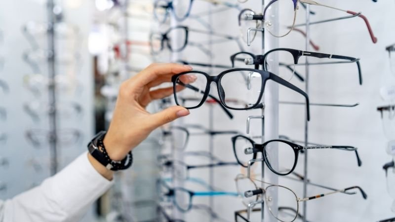 Óculos Multifocais: Como Funcionam, Vantagens e Quando Valem a Pena